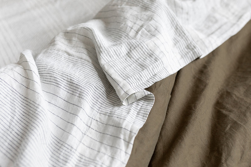 French Linen Sheet Set - Pinstripe